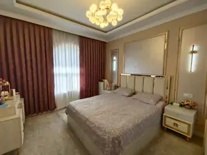 2-комнатная квартира − 71 м², 8/8 этаж