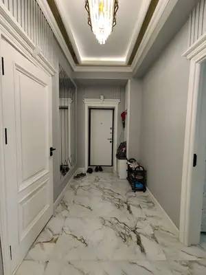 2-комнатная квартира − 71 м², 8/8 этаж