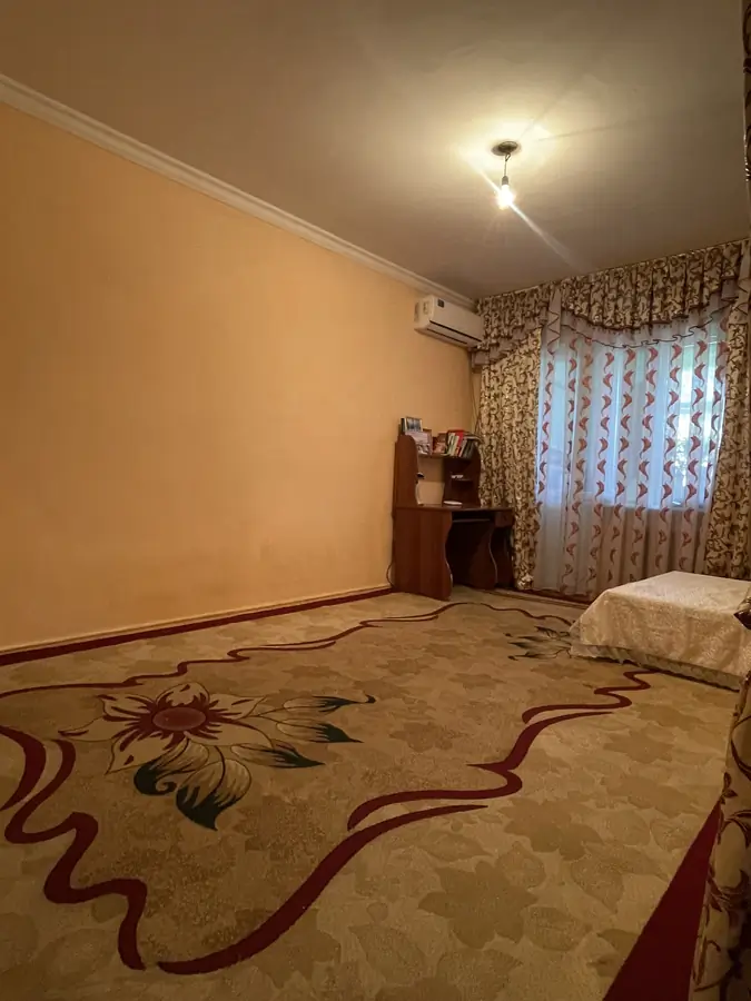 3-комнатная квартира − 76 м², 5/5 этаж