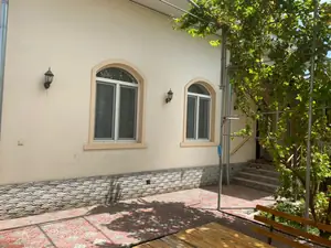 Продается 100% в 1-этажном доме − 500 м²