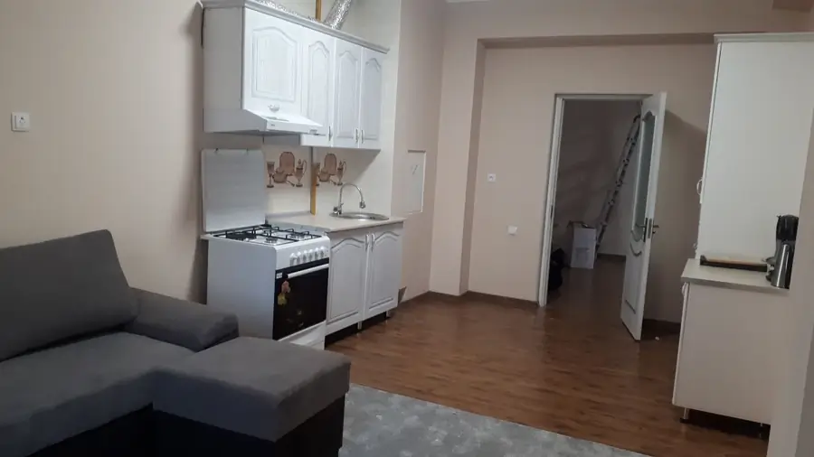 3-комнатная квартира − 106 м², 2/7 этаж