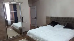 Продается 3-комнатная квартира − 106 м²