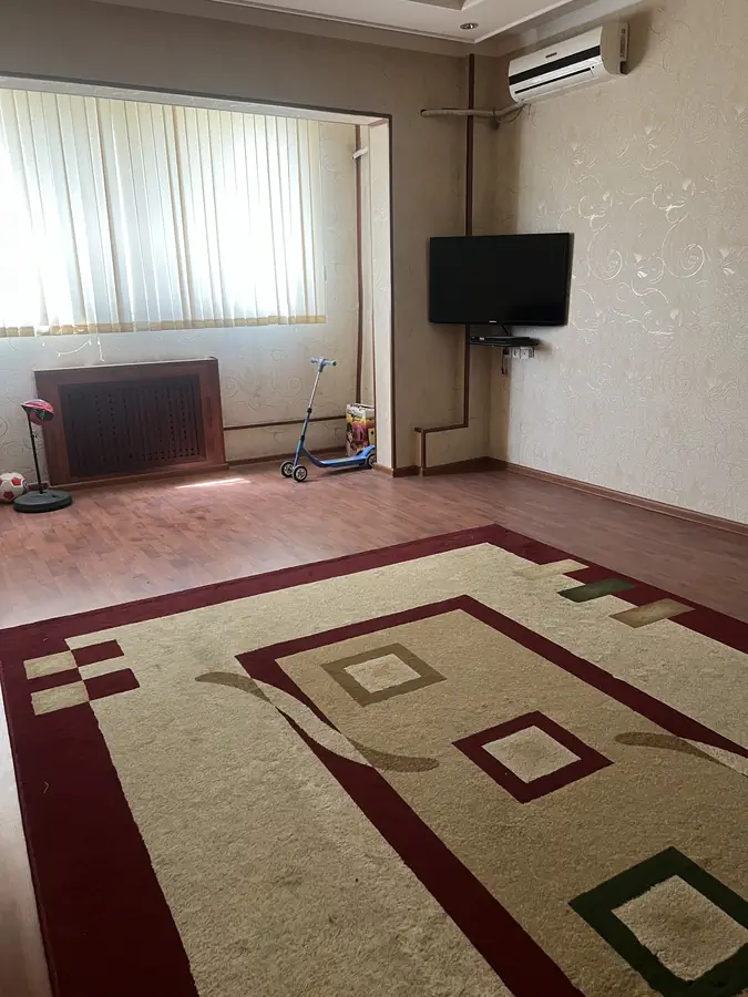2-комнатная квартира − 63 м², 5/9 этаж
