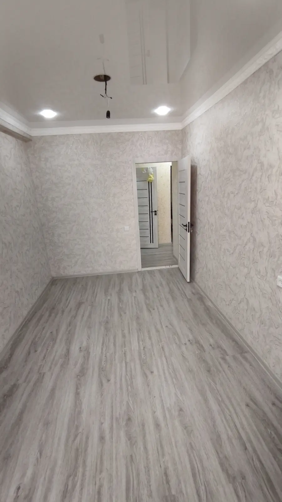 2-комнатная квартира − 53 м², 8/8 этаж