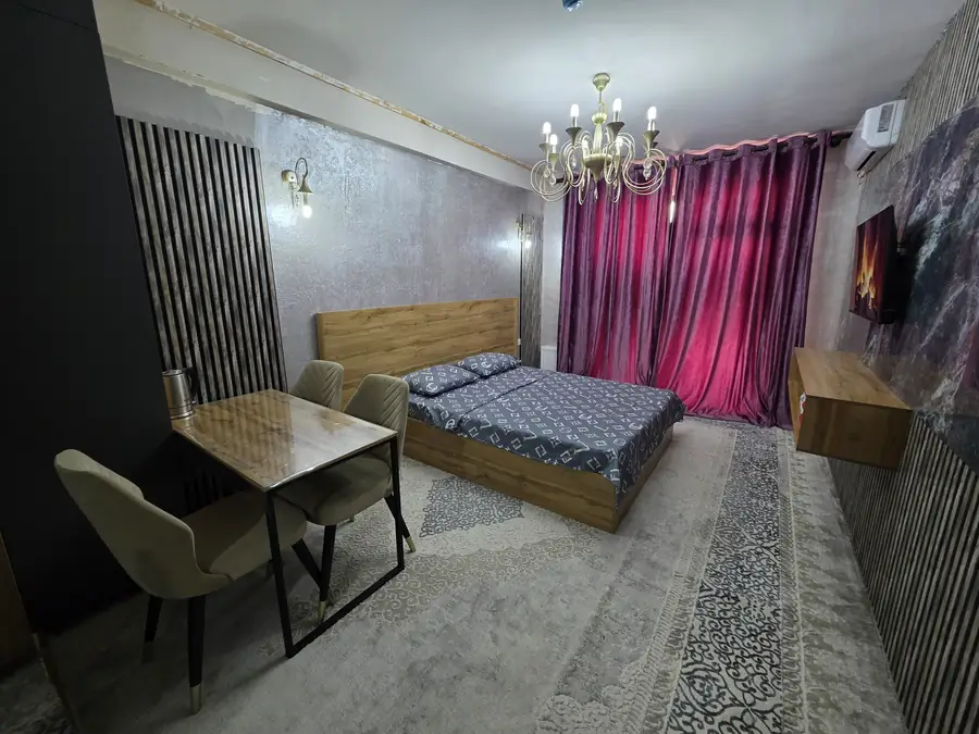 Посуточно 1-комнатная квартира − 30 м²