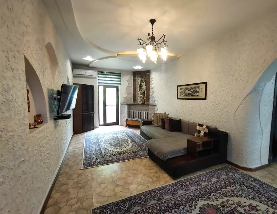 3-комнатная квартира − 81 м², 4/4 этаж