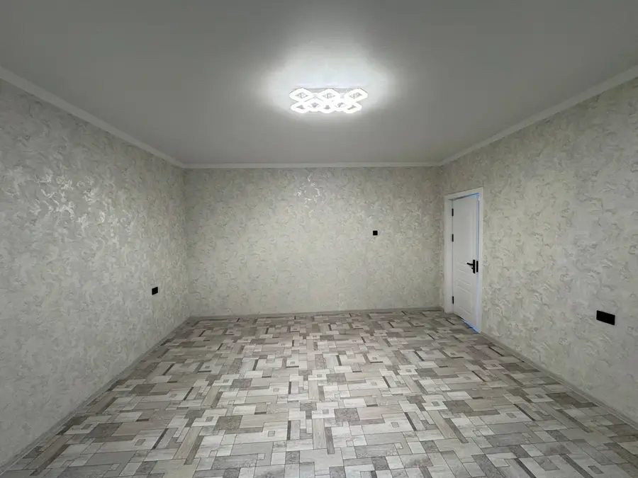 2-комнатная квартира − 63 м², 8/9 этаж