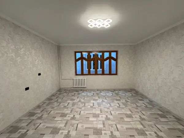 2-комнатная квартира − 63 м², 8/9 этаж