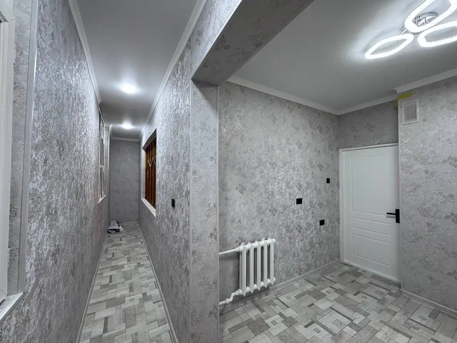2-комнатная квартира − 63 м², 8/9 этаж