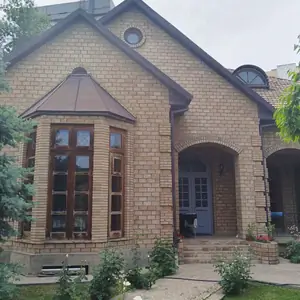 Продается 2-этажный дом − 167 м²
