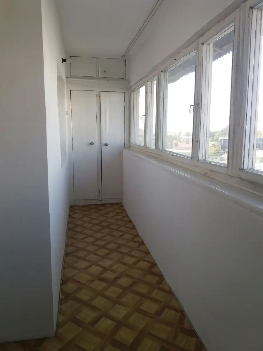 Продается 3-комнатная квартира − 79 м²