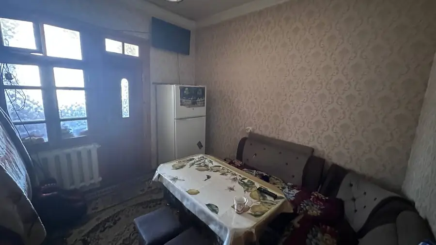 3 xonali kvartira sotiladi − 78 m²