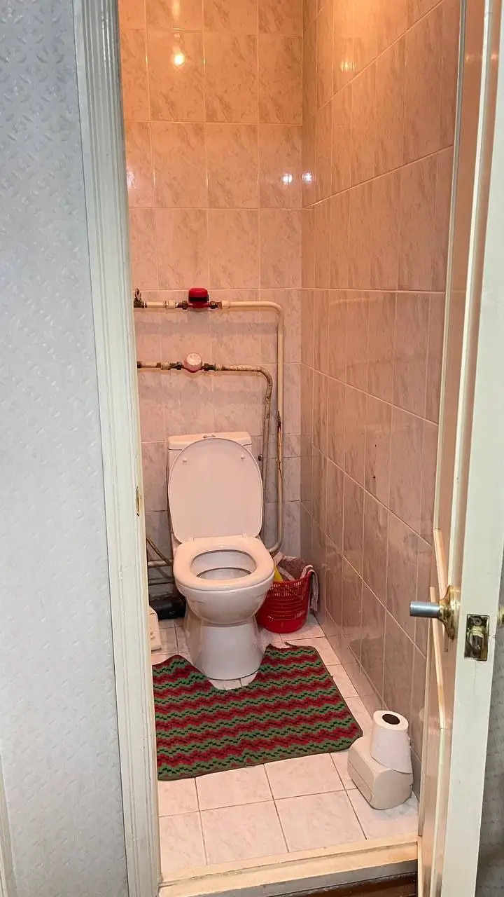 2 xonali kvartira sotiladi − 60 m²