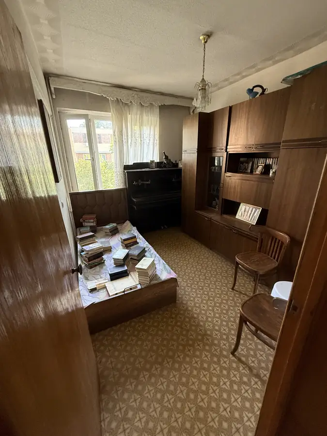 4-комнатная квартира − 82 м², 3/4 этаж