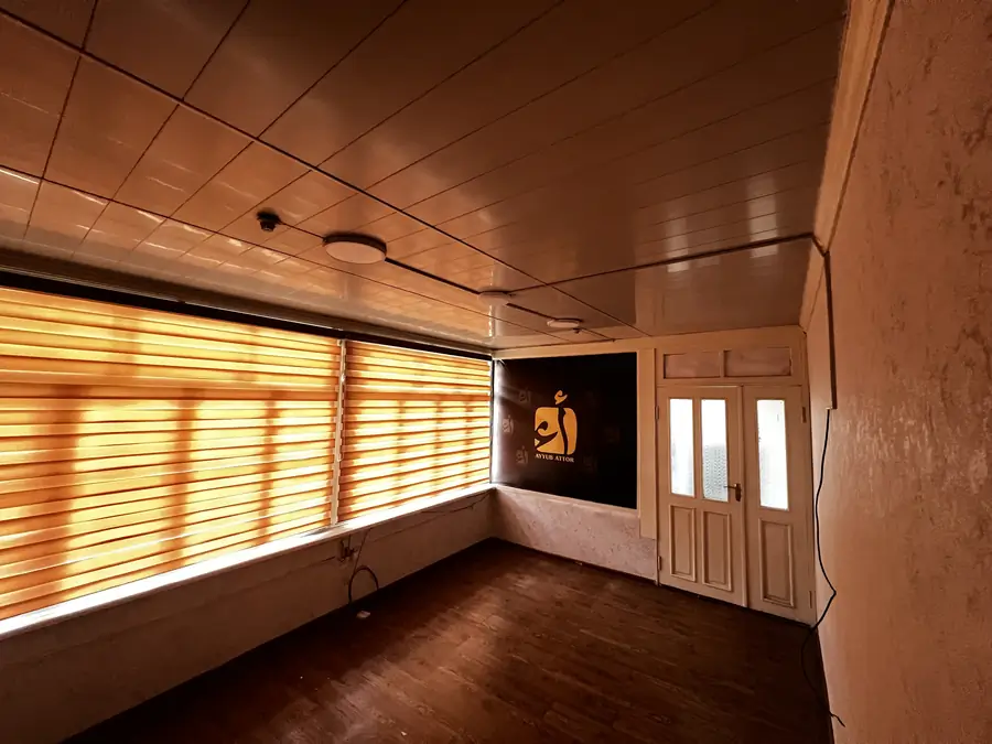 Ofis − 18 m², 2/2 qavat