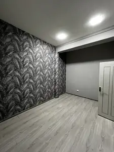 Ofis − 70 m², 2/2 qavat