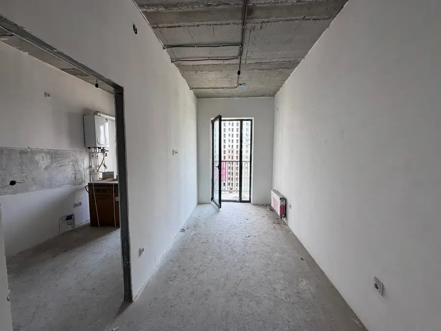 1 xonali kvartira sotiladi − 30 m²