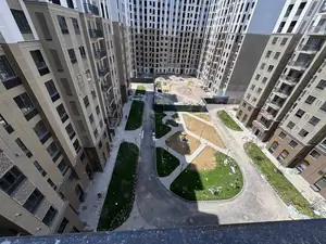 1 xonali kvartira sotiladi − 30 m²