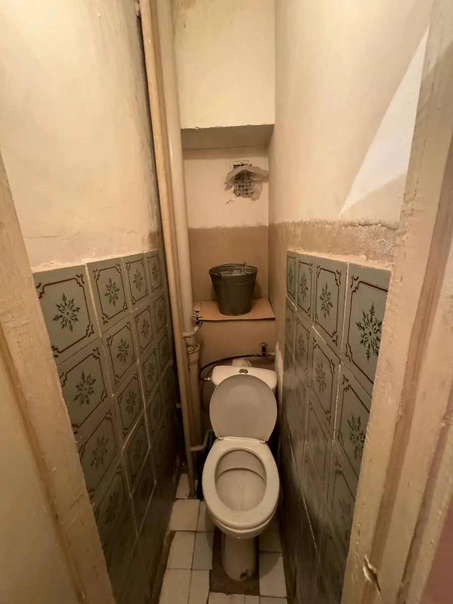 Продается 2-комнатная квартира − 54 м²