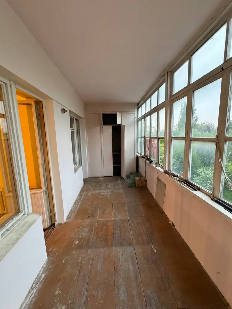 2-комнатная квартира − 54 м², 3/4 этаж