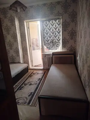 3-комнатная квартира − 77 м², 5/5 этаж