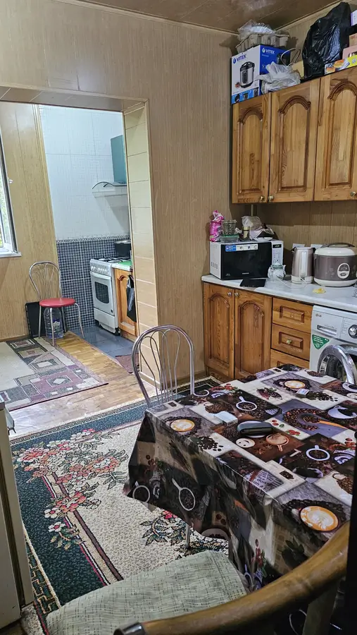 Продается 4-комнатная квартира − 92 м²
