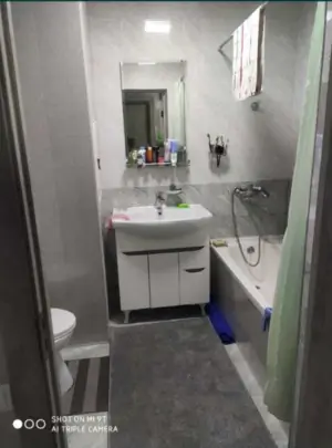 Продается 4-комнатная квартира − 125 м²