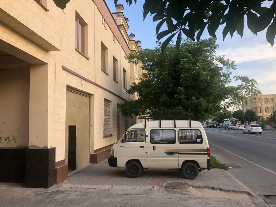 2 qavatli uy − 198.8 m², 3.9 sot. 