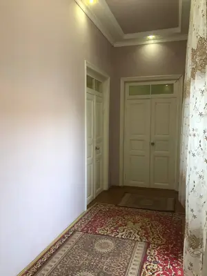Сдается 2-этажный дом − 198.8 м²