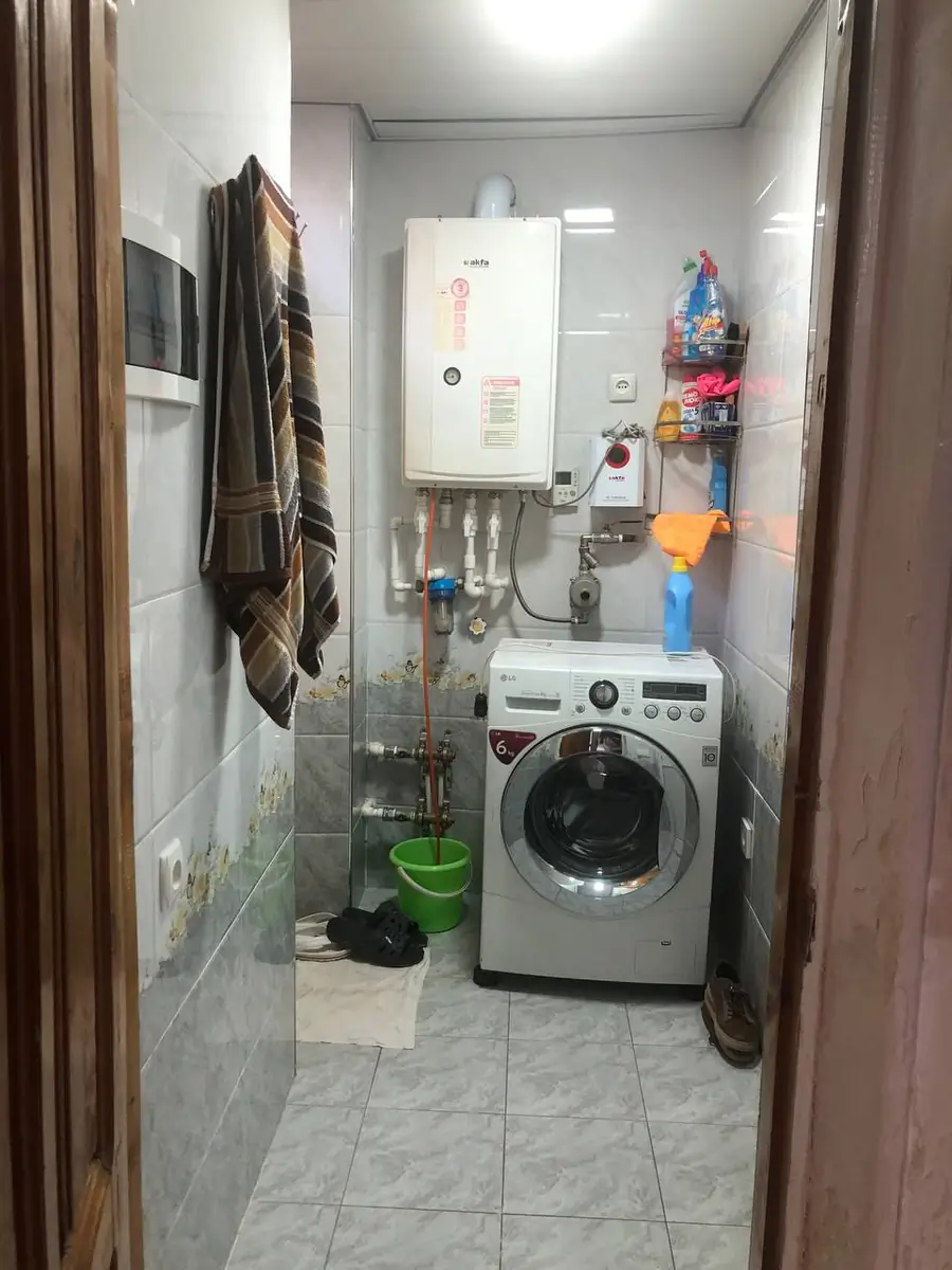 Сдается 2-этажный дом − 198.8 м²