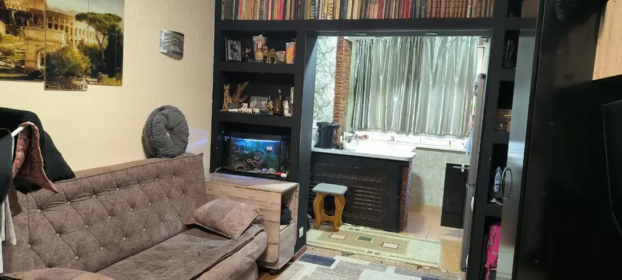 3-комнатная квартира − 63 м², 4/4 этаж