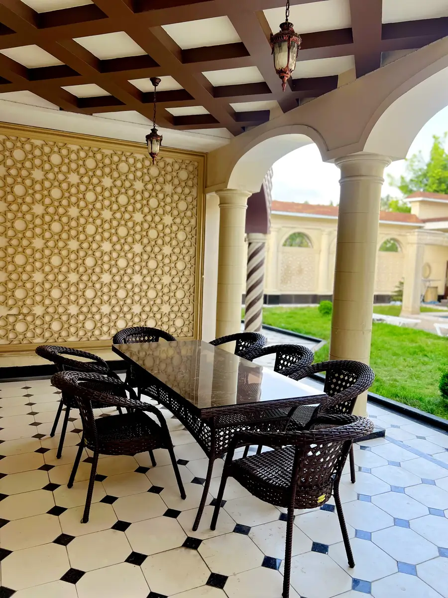 Sutkabay 3 qavatli uy − 300 m²