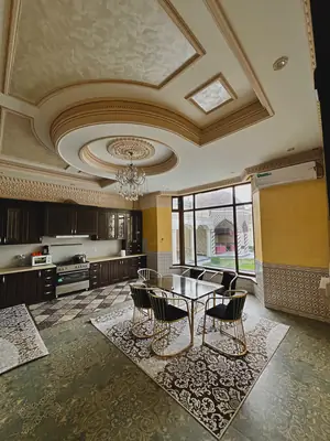 Sutkabay 3 qavatli uy − 300 m²