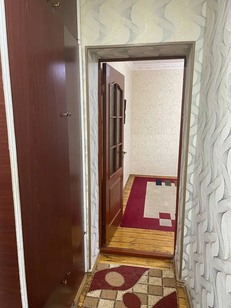 2-комнатная квартира − 38 м², 2/4 этаж