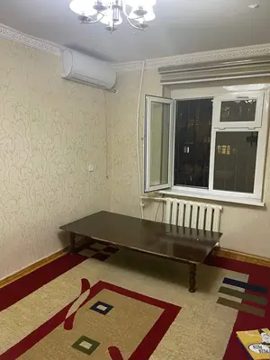 2-комнатная квартира − 38 м², 2/4 этаж
