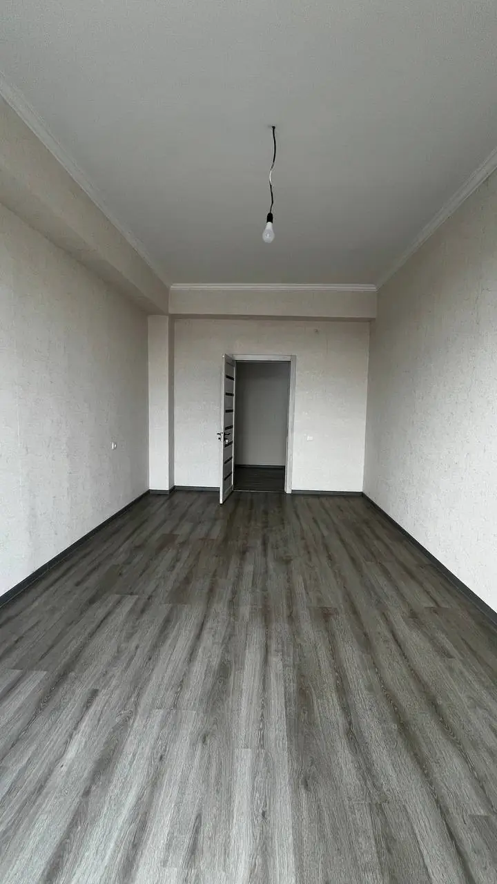 3 xonali kvartira sotiladi − 104.3 m²