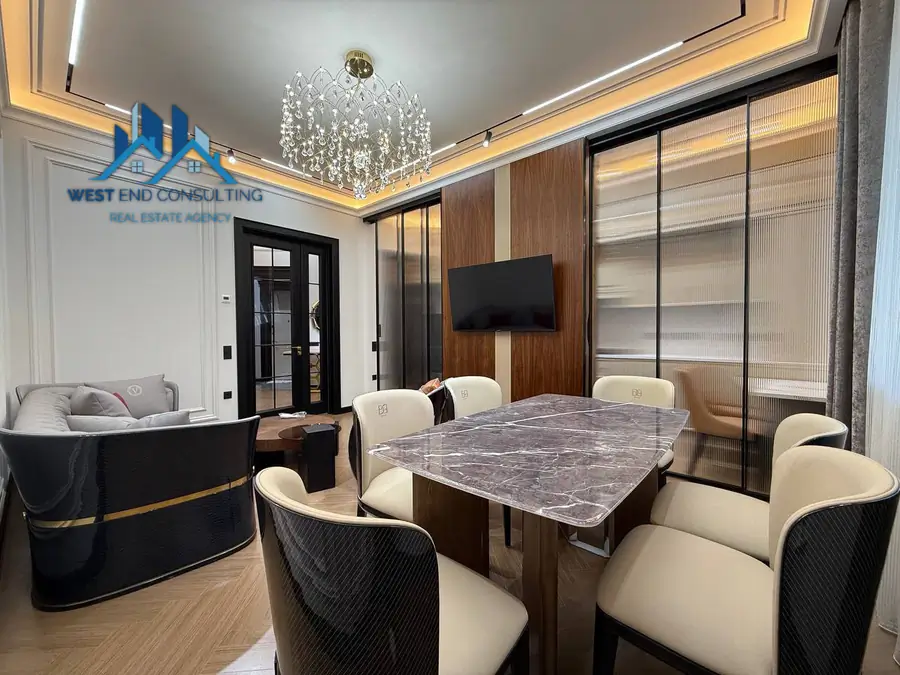 4-комнатная квартира − 110 м², 4/10 этаж