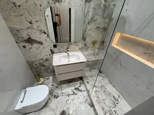 3 xonali kvartira sotiladi − 105 m²