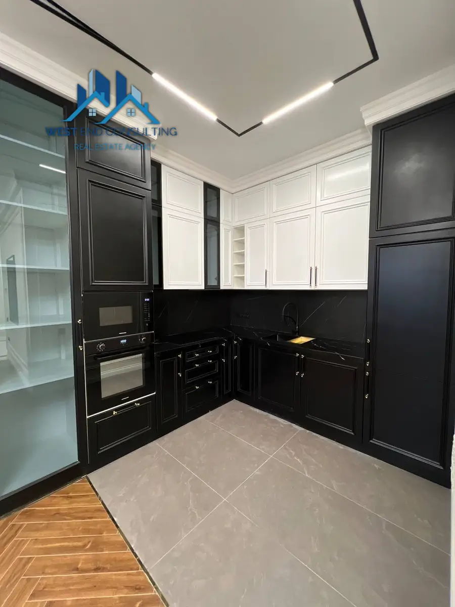 3-комнатная квартира − 85 м², 4/12 этаж