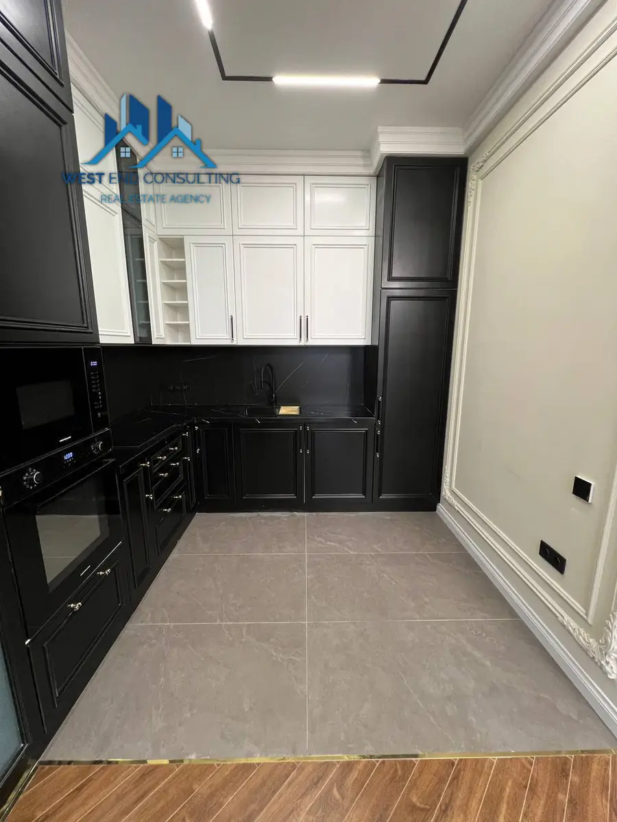 3-комнатная квартира − 85 м², 4/12 этаж