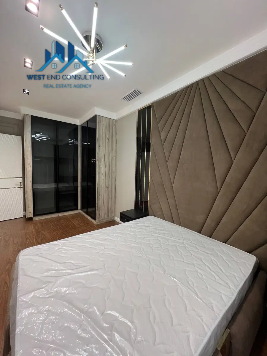 3 xonali kvartira sotiladi − 85 m²