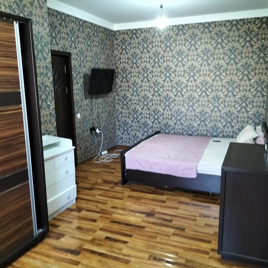 2-комнатная квартира − 60 м², 4/5 этаж