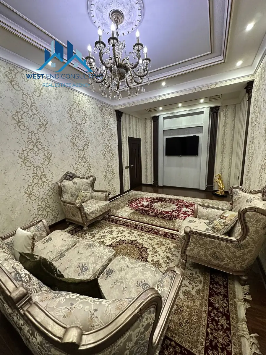 3-комнатная квартира − 110 м², 2/8 этаж