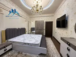 3 xonali kvartira sotiladi − 110 m²