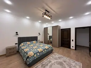 3 xonali kvartira − 135 m², 8/9 qavat