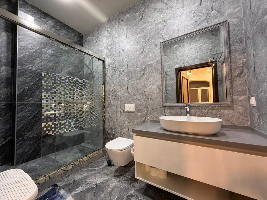 Ijaraga 3 xonali kvartira − 135 m²