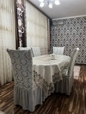 2-комнатная квартира − 77 м², 2/5 этаж