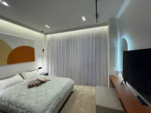Сдается 2-комнатная квартира − 67 м²