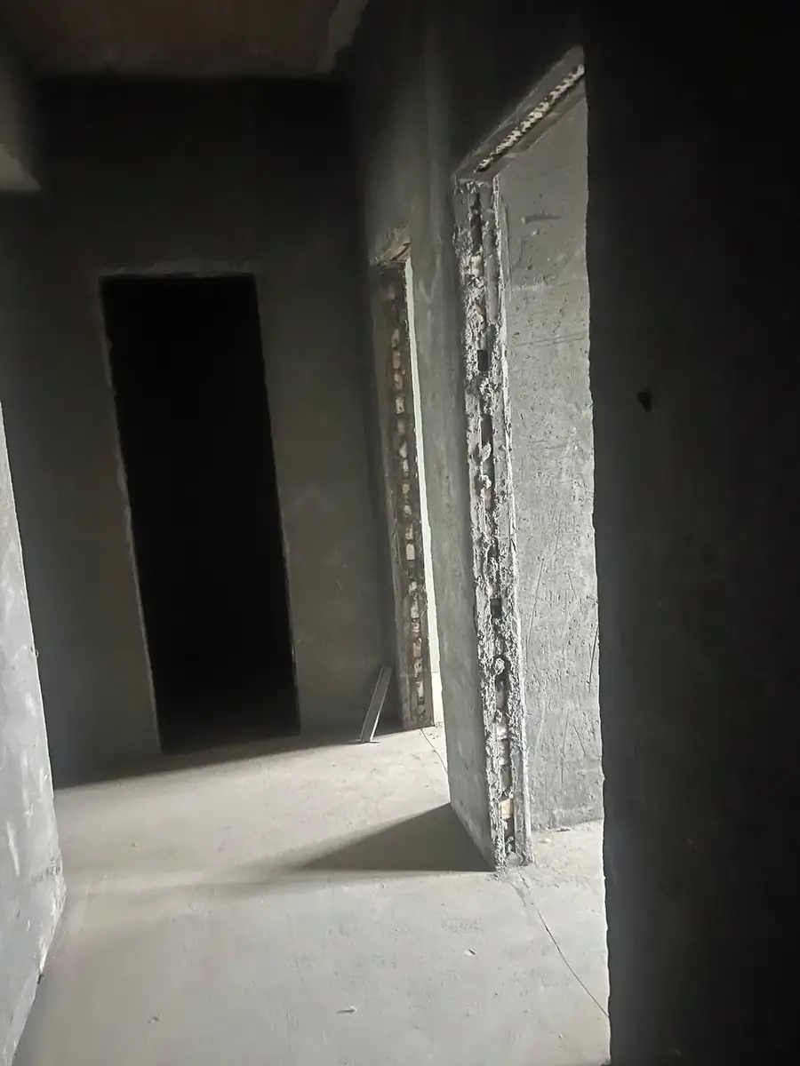 2 xonali kvartira sotiladi − 44.8 m²