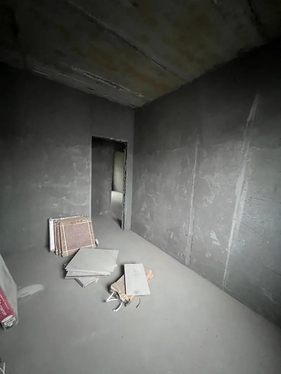 2 xonali kvartira sotiladi − 44.8 m²